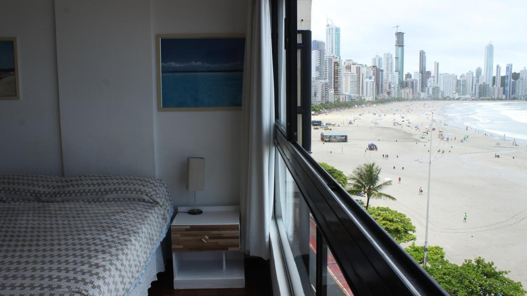 Totalmente De Frente Ao Mar * Balneário Camboriú